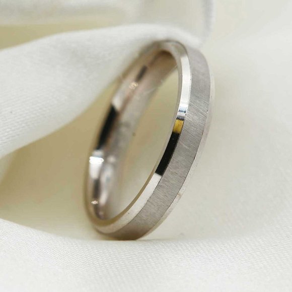 10 K Gold wedding Band 4mm , white gold, yellow gold, rose gold, engagement - Picture 4 of 4